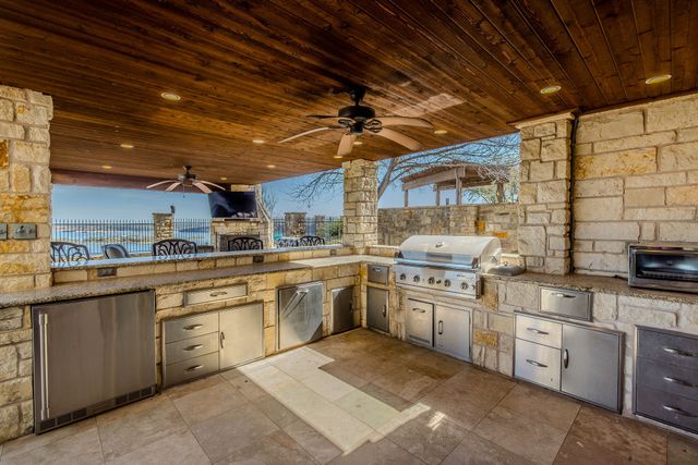 140 Oyster Bay, Possum Kingdom Lake, TX 76449