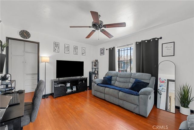 6901 San Luis Ave, Bell, CA 90201