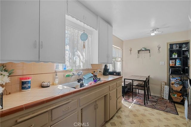 6901 San Luis Ave, Bell, CA 90201