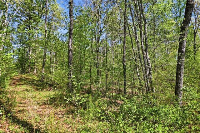 1933 Highway 136 W, Talking Rock, GA 30175