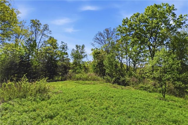 1933 Highway 136 W, Talking Rock, GA 30175