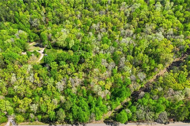 1933 Highway 136 W, Talking Rock, GA 30175