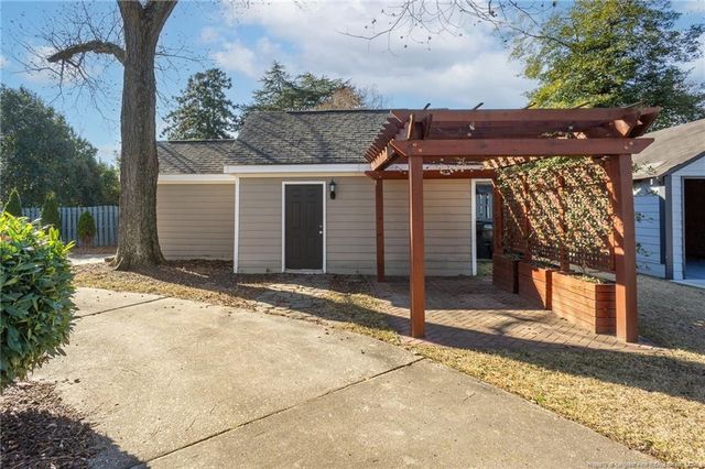 105 Westmont Drive, Fayetteville, NC 28305