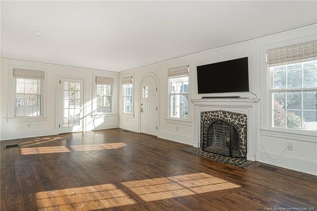 105 Westmont Drive, Fayetteville, NC 28305