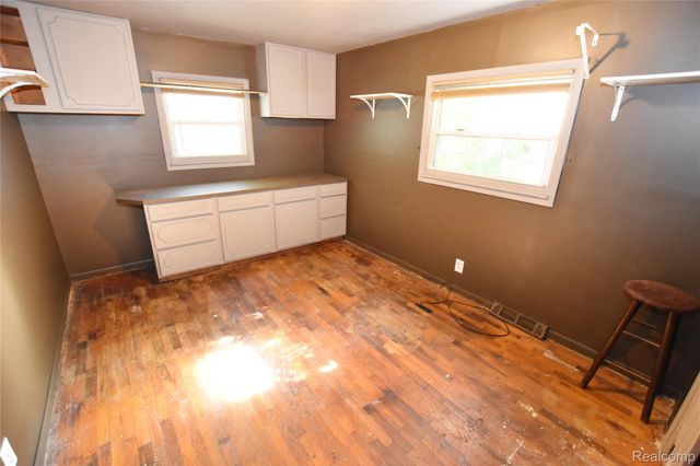 8107 E BRISTOL Road, Davison Township, MI 48423