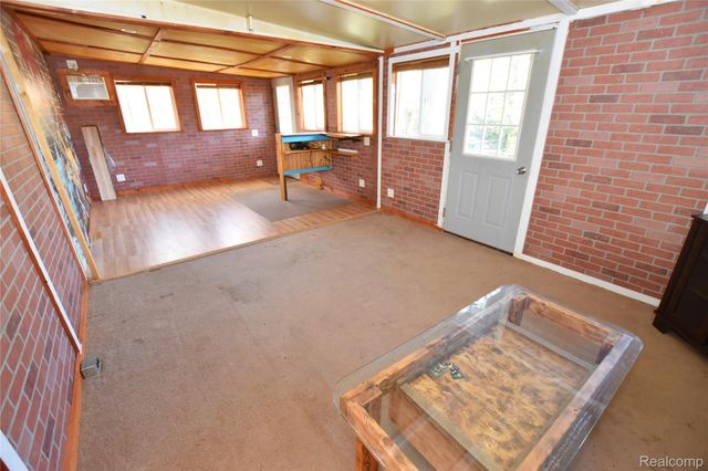 8107 E BRISTOL Road, Davison Township, MI 48423