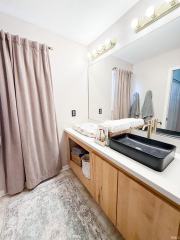 1614 Sky Valley Court, Osceola, IN 46561