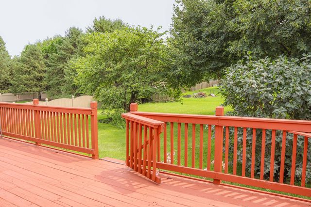 904 Harvest Trail B, Yorkville, IL 60560