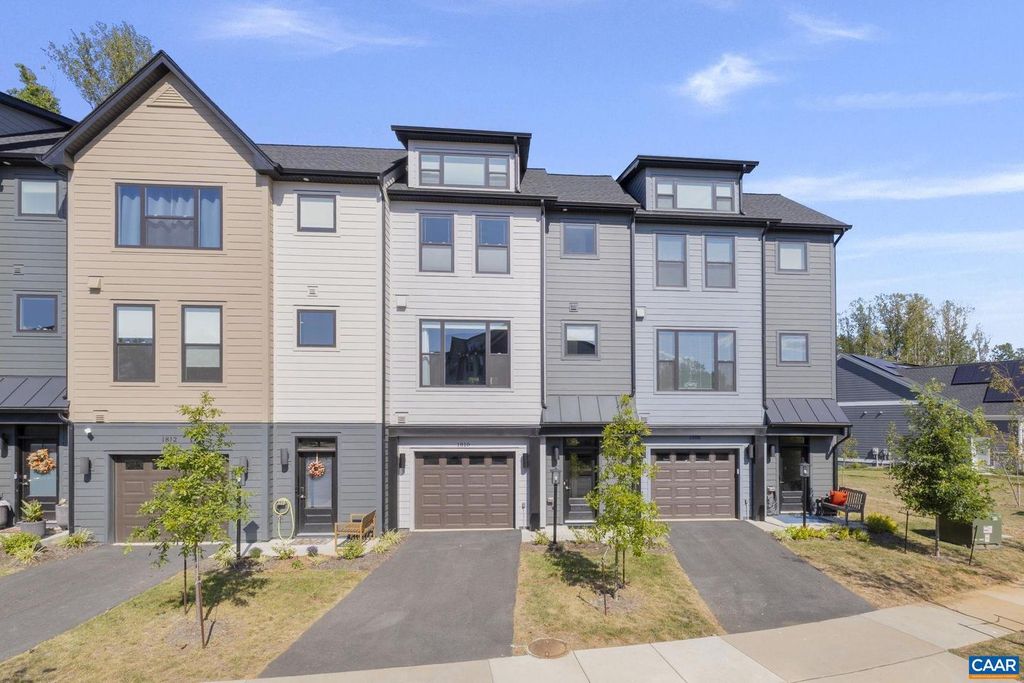 1810 FOWLER ST, Charlottesville, VA 22901