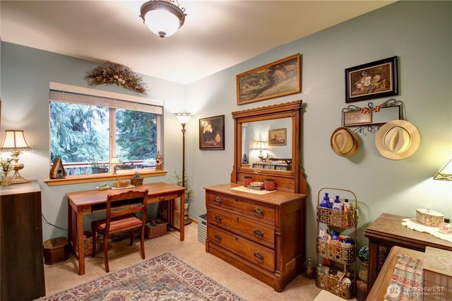 740 Sumerset Way, Sedro Woolley, WA 98284