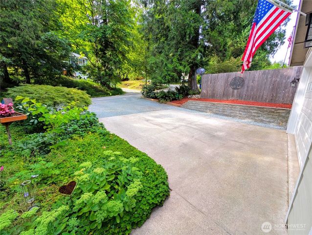 740 Sumerset Way, Sedro Woolley, WA 98284