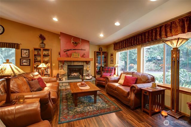 740 Sumerset Way, Sedro Woolley, WA 98284