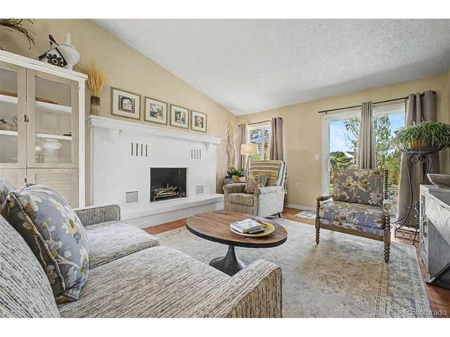 18630 E Colorado Dr, Aurora, CO 80017