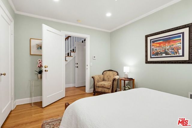 516 S Rimpau Boulevard, Los Angeles, CA 90020