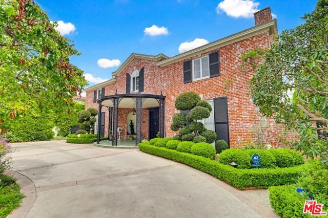 516 S Rimpau Boulevard, Los Angeles, CA 90020