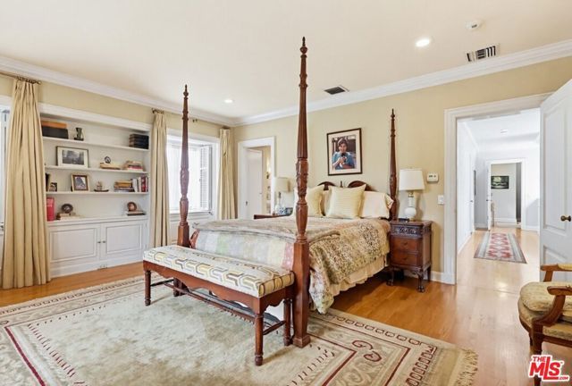 516 S Rimpau Boulevard, Los Angeles, CA 90020