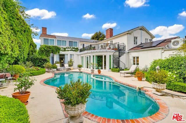 516 S Rimpau Boulevard, Los Angeles, CA 90020