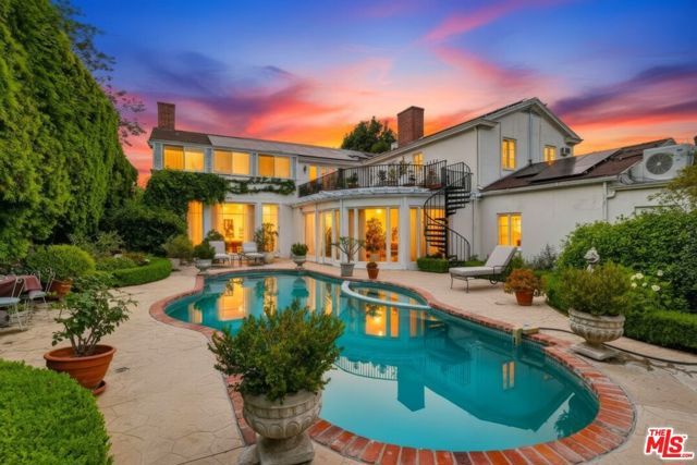 516 S Rimpau Boulevard, Los Angeles, CA 90020