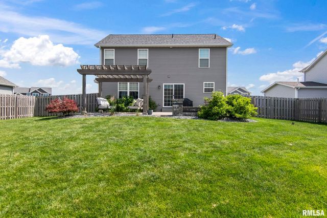 815 Kooper Drive, Chatham, IL 62629