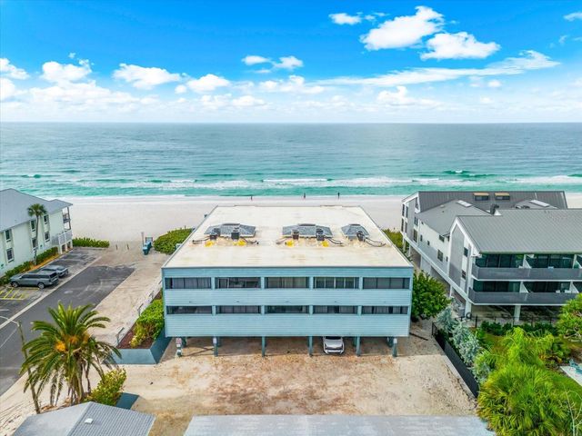 102 68TH STREET 102, Holmes Beach, FL 34217