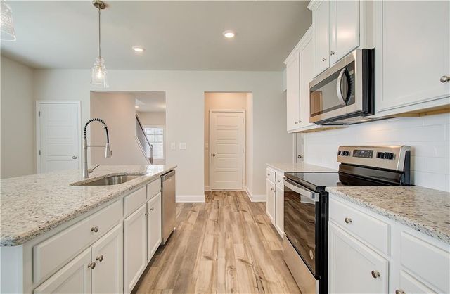 71 Avian Way, Auburn, GA 30011