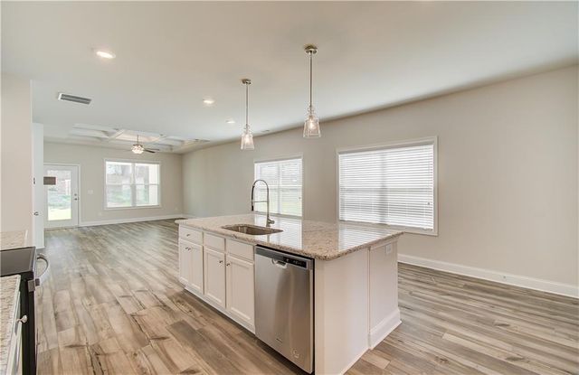 71 Avian Way, Auburn, GA 30011