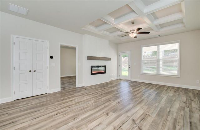 71 Avian Way, Auburn, GA 30011