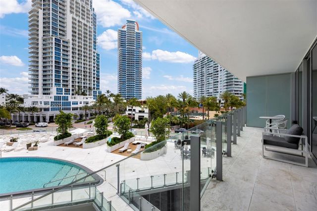 1 Collins Avenue 402, Miami Beach, FL 33139