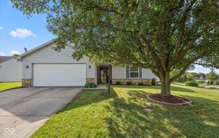 111 Brixton Woods East Drive, Pittsboro, IN 46167