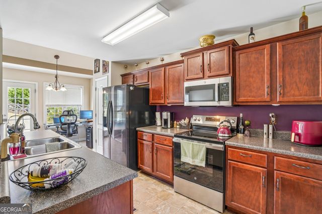 974 Honeysuckle Lane, Temple, GA 30179