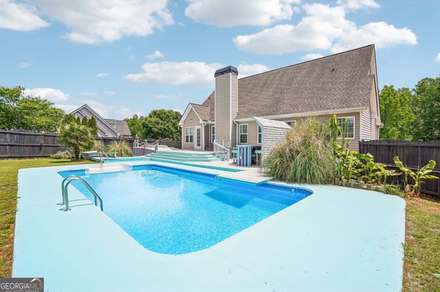 974 Honeysuckle Lane, Temple, GA 30179