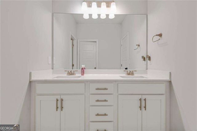 338 Ryston Way, Lawrenceville, GA 30045