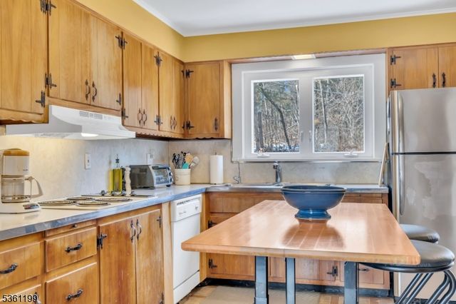 1595 Route206, Bedminster Twp., NJ 07921