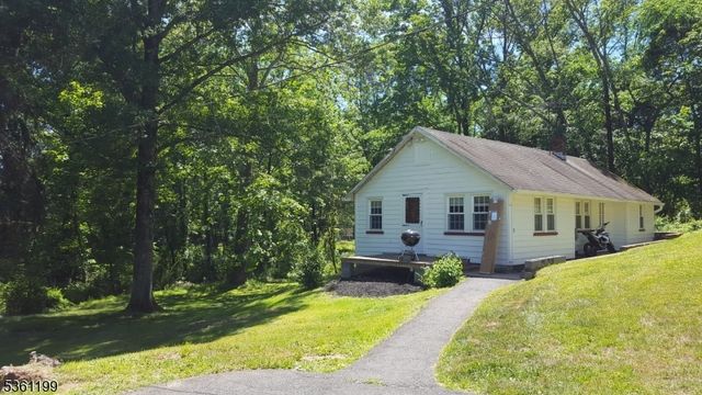 1595 Route206, Bedminster Twp., NJ 07921
