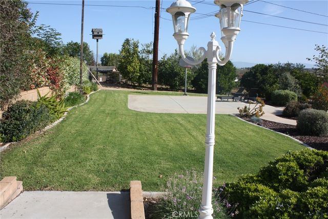 16540 Wagon Wheel, Riverside, CA 92506