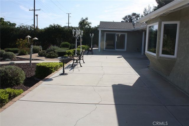16540 Wagon Wheel, Riverside, CA 92506