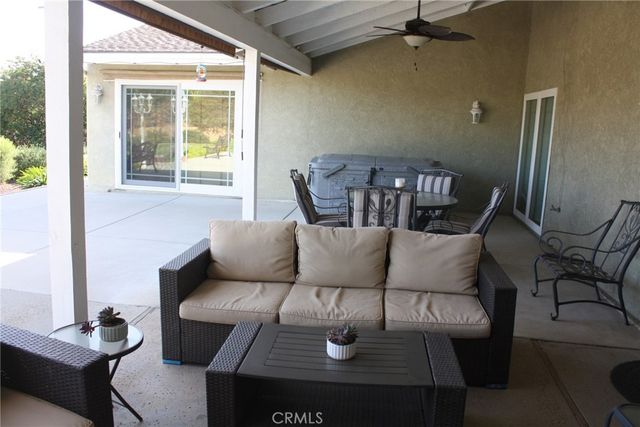 16540 Wagon Wheel, Riverside, CA 92506