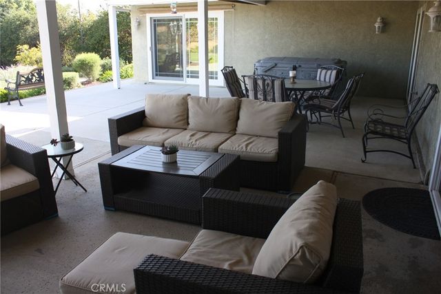 16540 Wagon Wheel, Riverside, CA 92506
