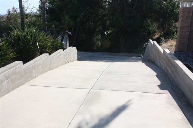 16540 Wagon Wheel, Riverside, CA 92506