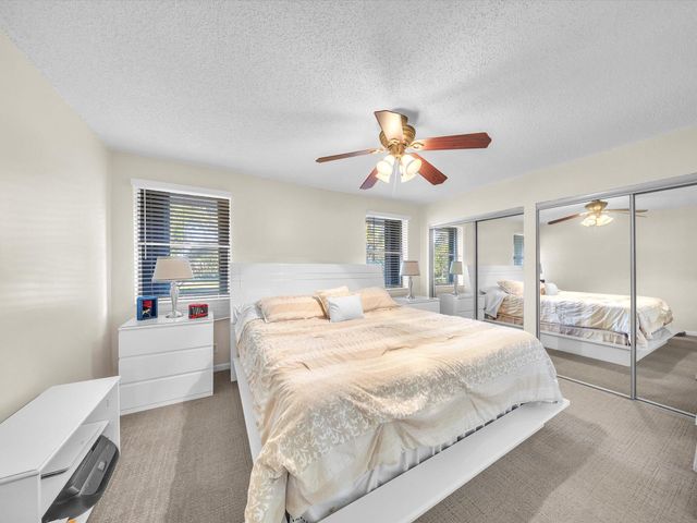 9867 Riverside Drive, Coral Springs, FL 33071