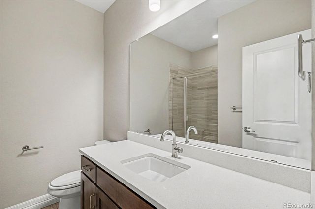 6610 S Addison Way, Aurora, CO 80016