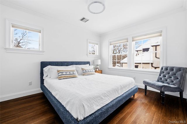 53 Hillside Terrace, Irvington, NY 10533