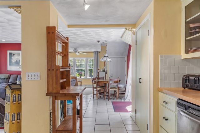 102 Woodbine Road, South Kingstown, RI 02879