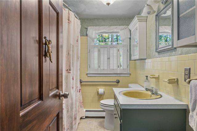 102 Woodbine Road, South Kingstown, RI 02879