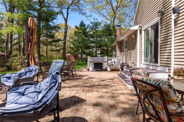 102 Woodbine Road, South Kingstown, RI 02879