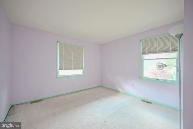 1 RADCLIFF CT, Sicklerville, NJ 08081