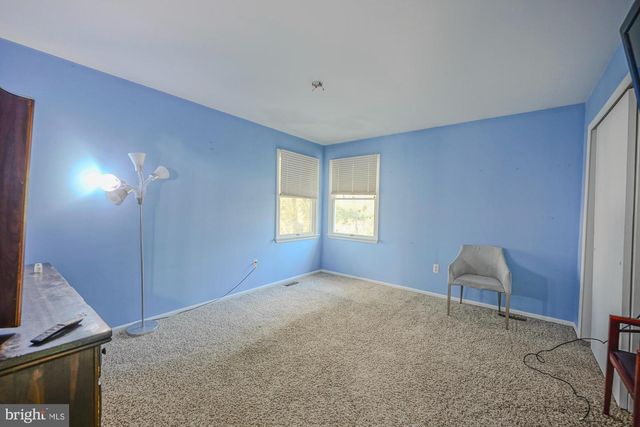 1 RADCLIFF CT, Sicklerville, NJ 08081