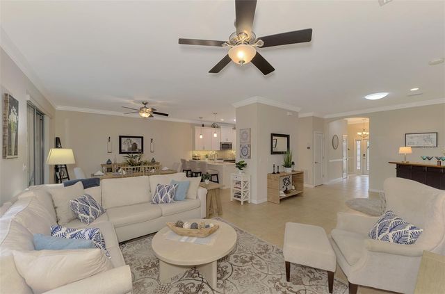9082 COACHMAN DRIVE, Venice, FL 34293
