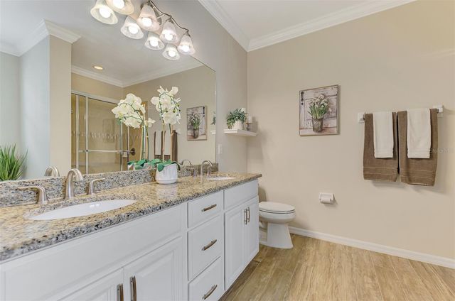 9082 COACHMAN DRIVE, Venice, FL 34293