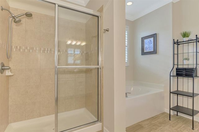9082 COACHMAN DRIVE, Venice, FL 34293